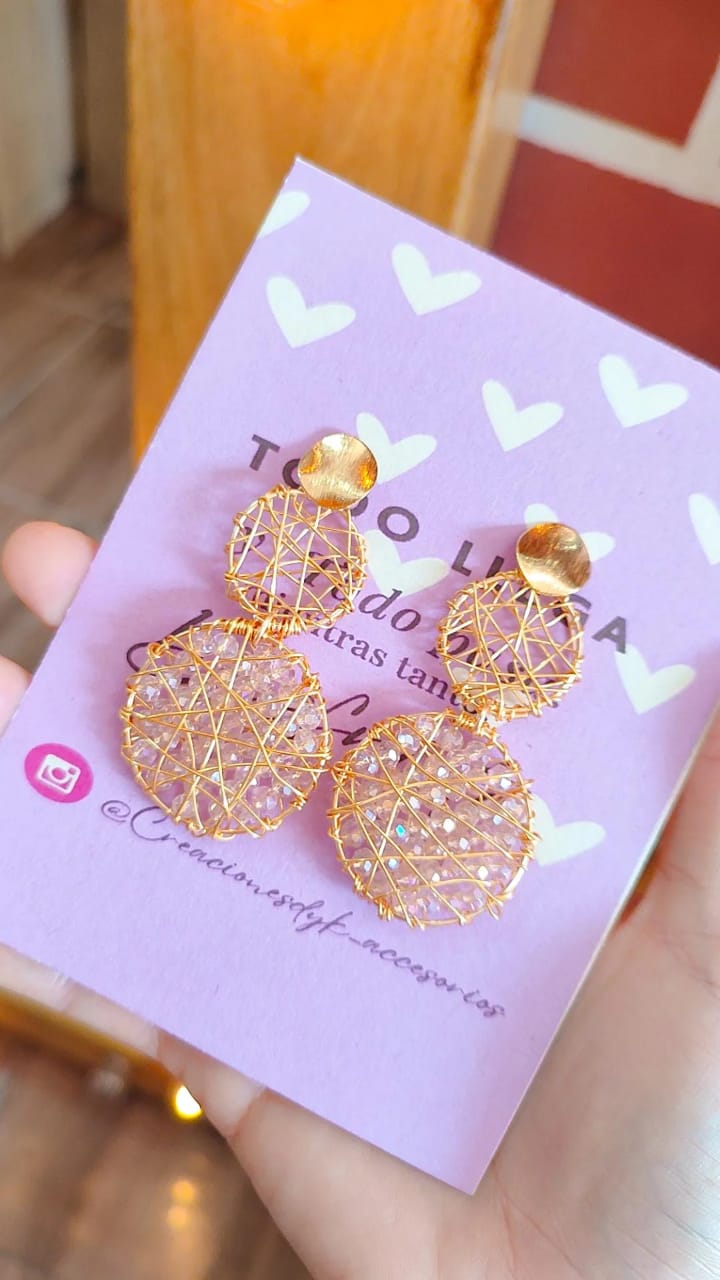 Aretes Largos Tejidos en Alambrismo