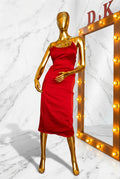 Vestido rojo espalda descubierta ceñido al cuerpo