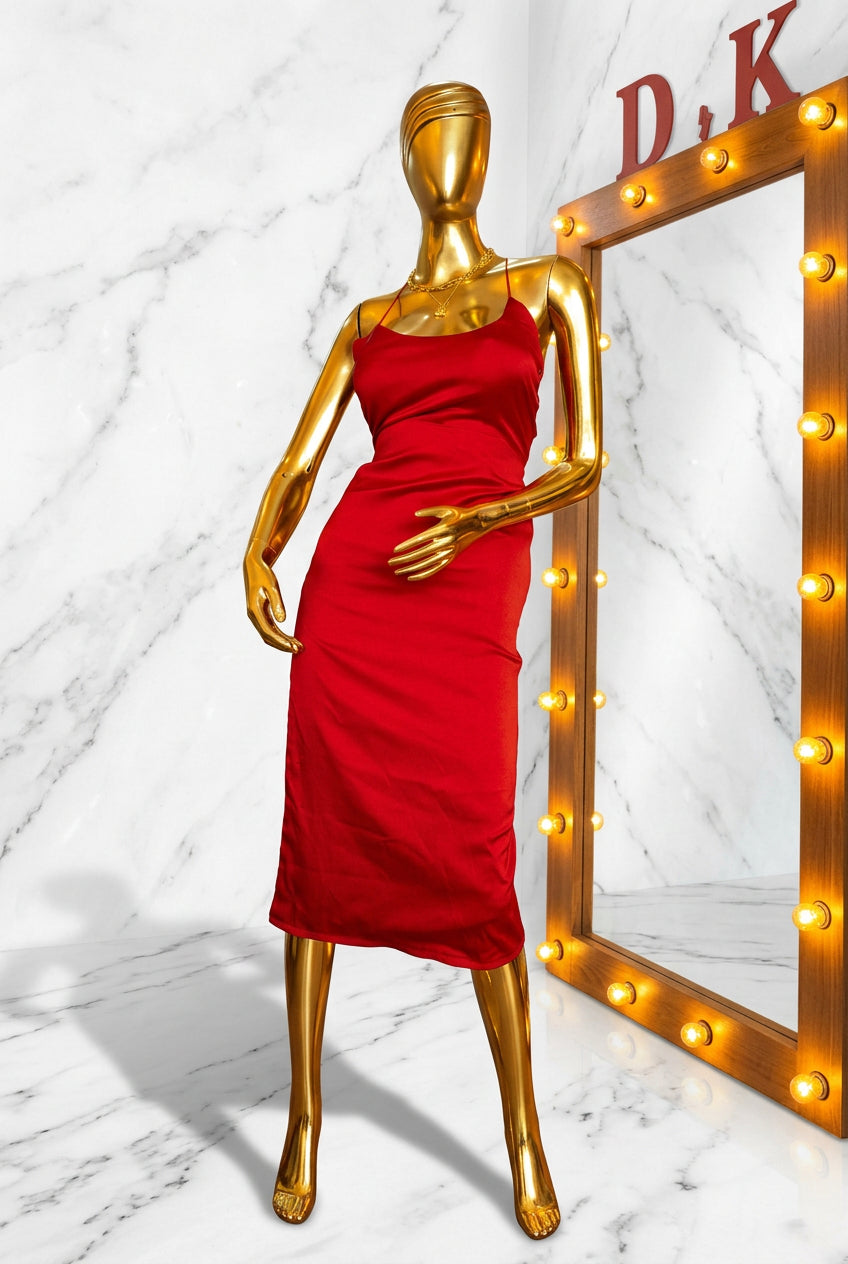 Vestido rojo espalda descubierta ceñido al cuerpo